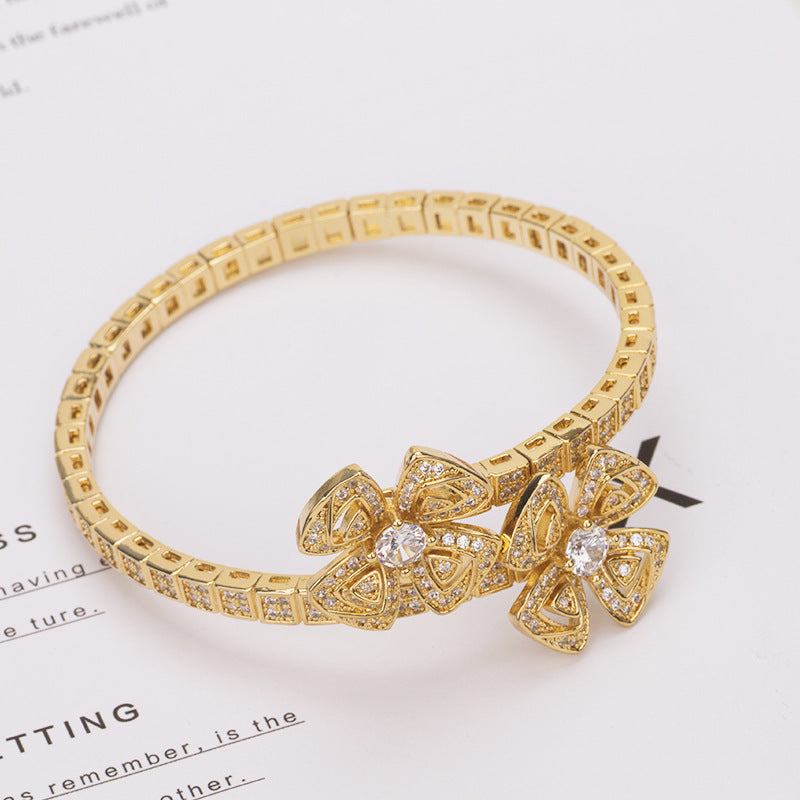 Hollow Double Flower Women's Bracelets