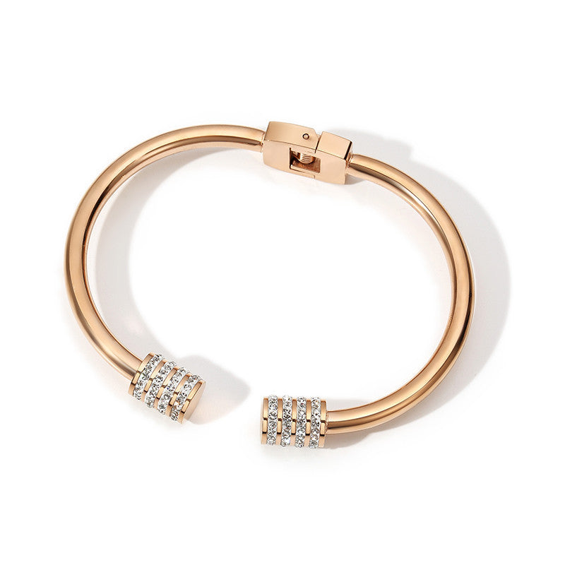 Armband aus Titanstahl im koreanischen Stil