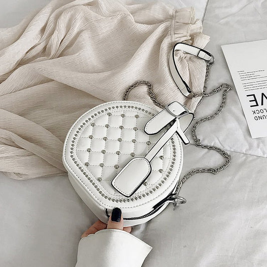 Kleine Kantinentasche mit Diamantniete