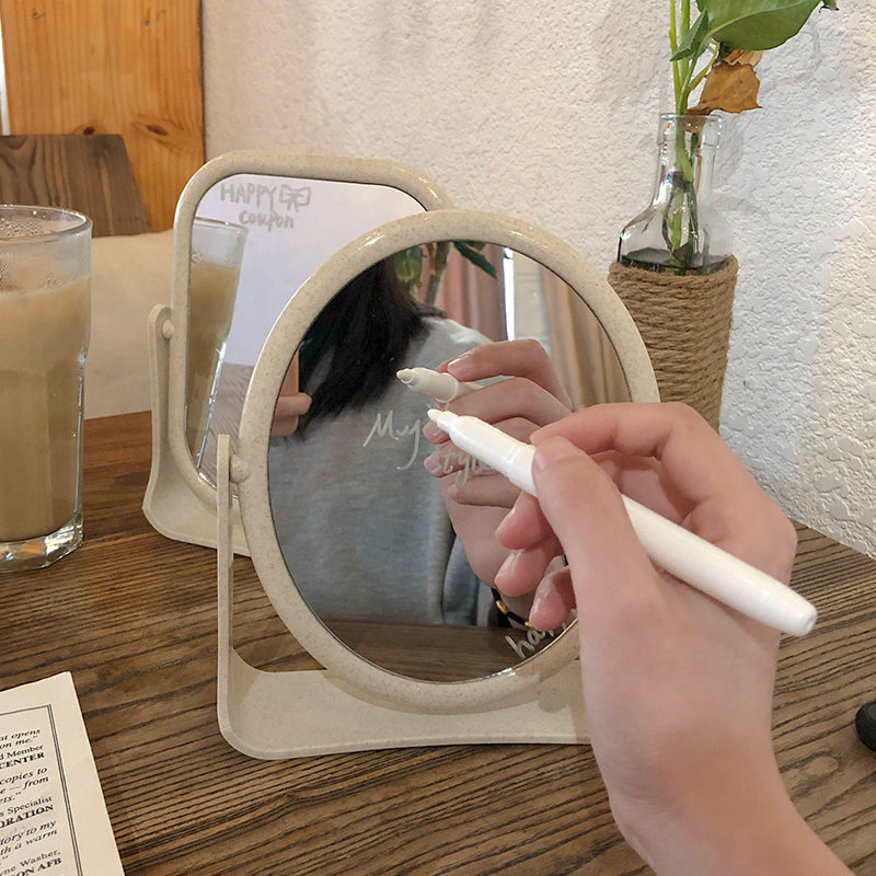 portable mirror