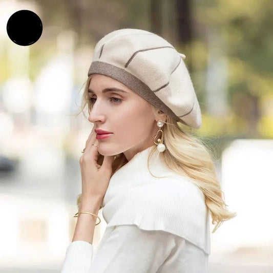 Weiße französische Künstlerbaskenmützen