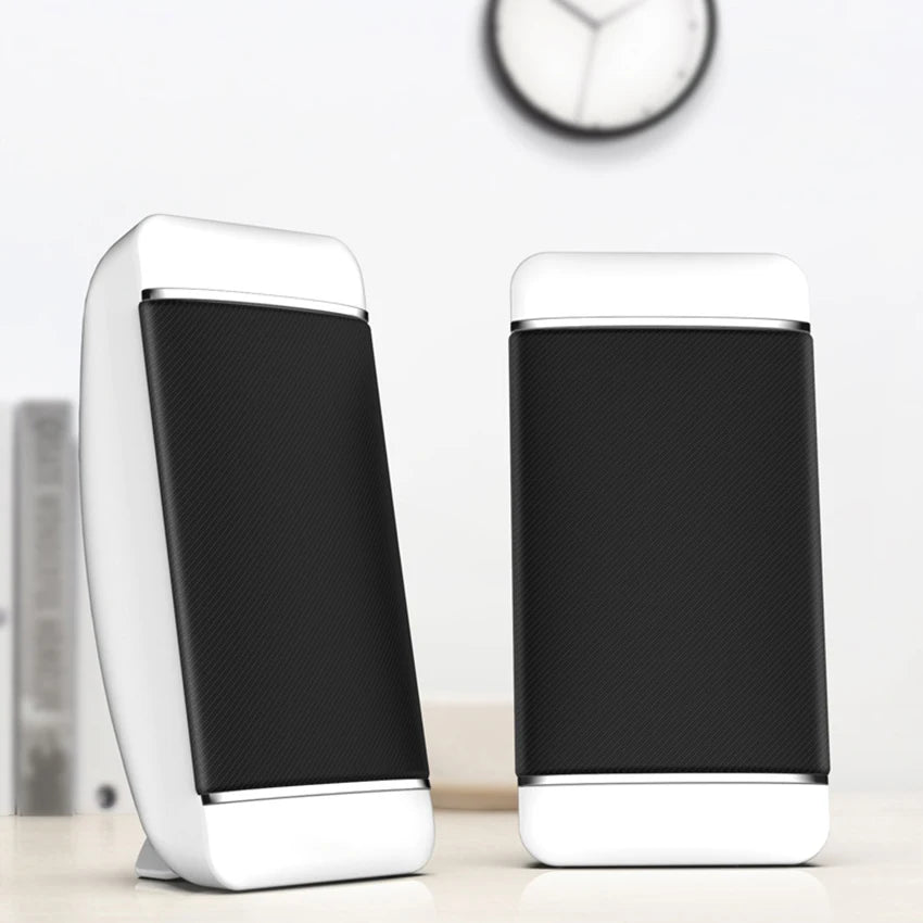 Haut-parleurs stéréo de bureau alimentés par USB