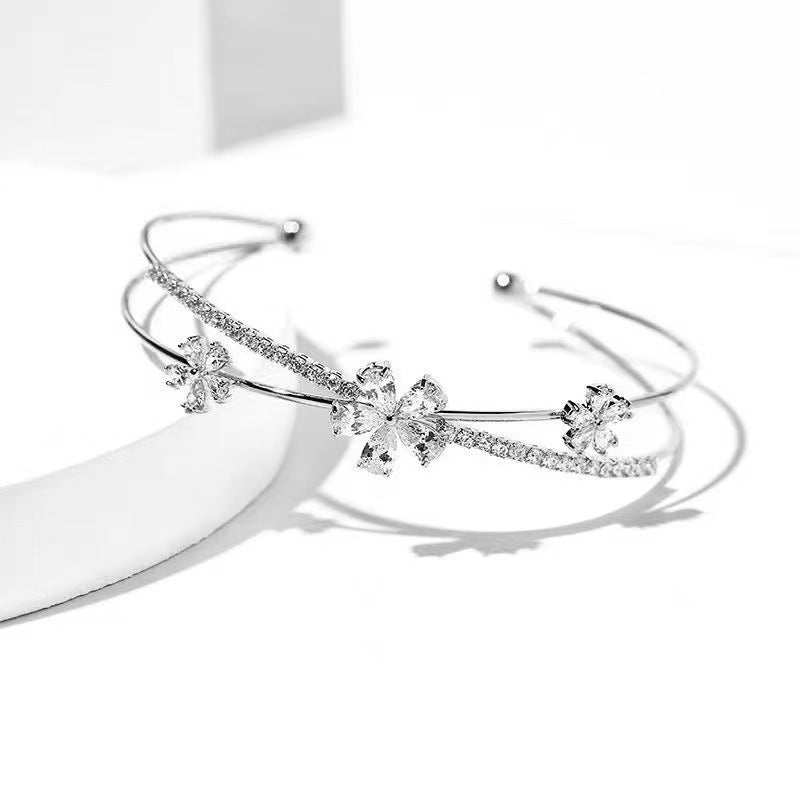 womens bracelet diamond