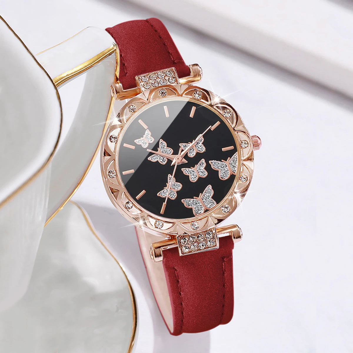 Women's Round Butterfly Dial Quartz Leather Watch Jewelry Set