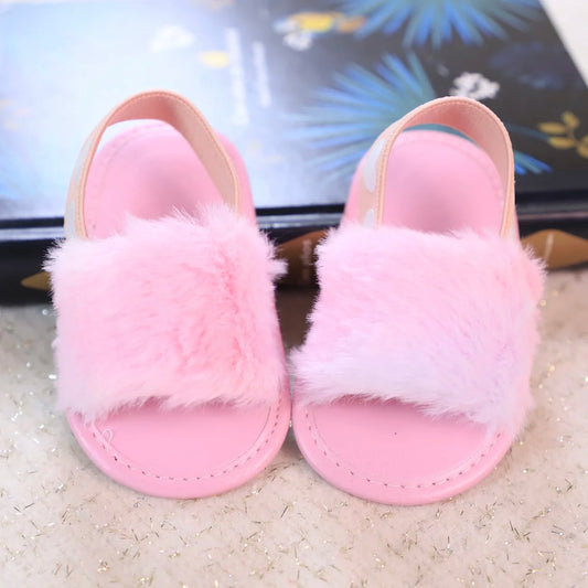 Atmungsaktive Baby-Sandalen vorne