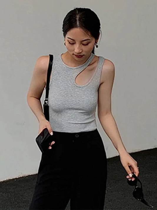 White Cut Round Neck Sleeveless Korean Slim Top