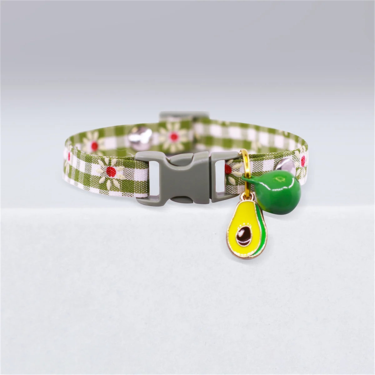 Adjustable Plaid Cat Collar with Bell Pendant