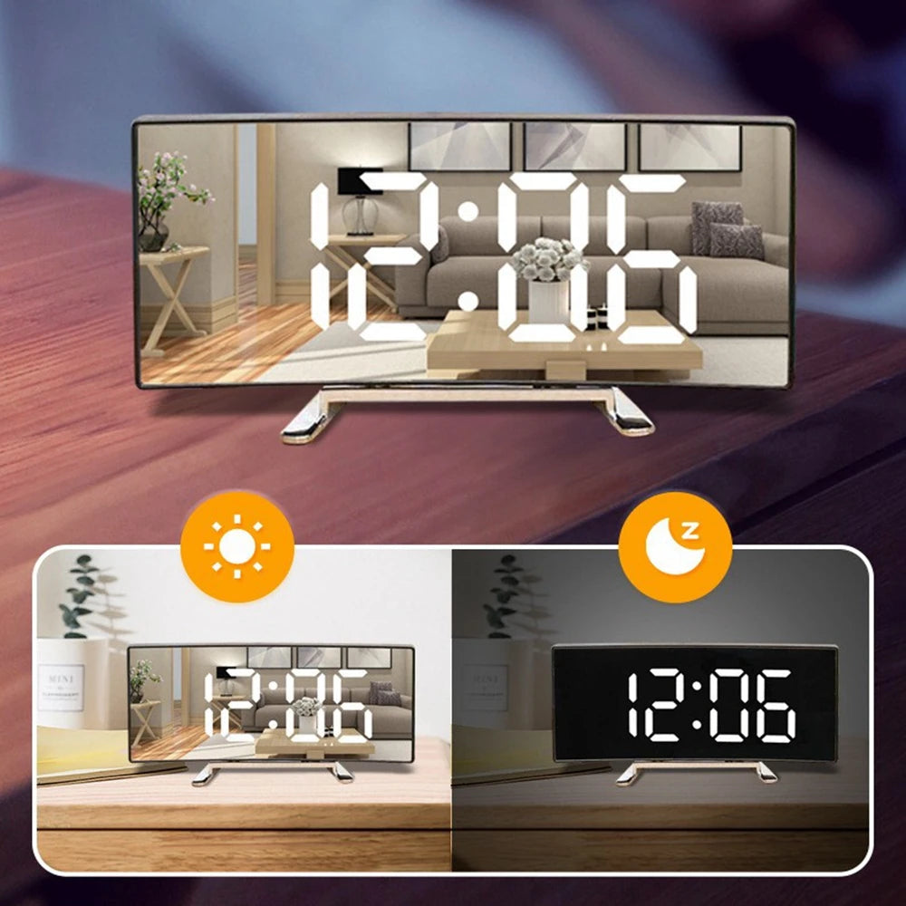 LED Dual-Purpose Mirror Alarm Clock