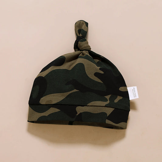 Tenue camouflage élégante pour nouveau-né