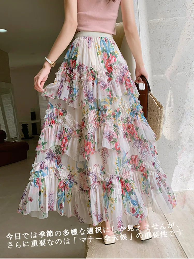 Französischer Rüschenrock aus Netzstoff mit Blumenmuster