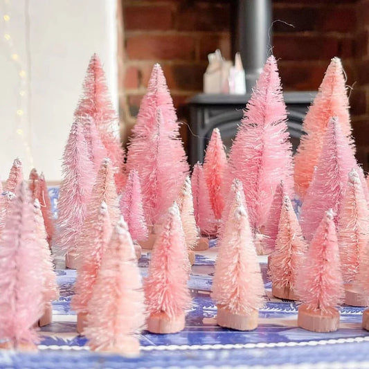 Lot de 8 mini sapins de Noël
