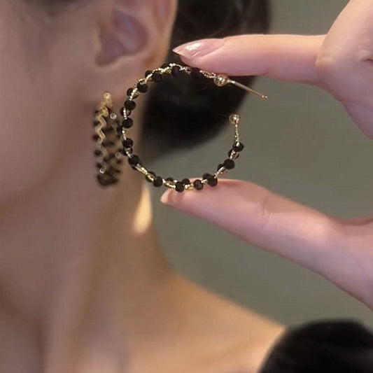 Schwarze hohle Kristallohrringe für Damen