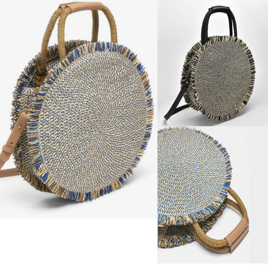 Runde Strandtasche aus Stroh mit Fransen