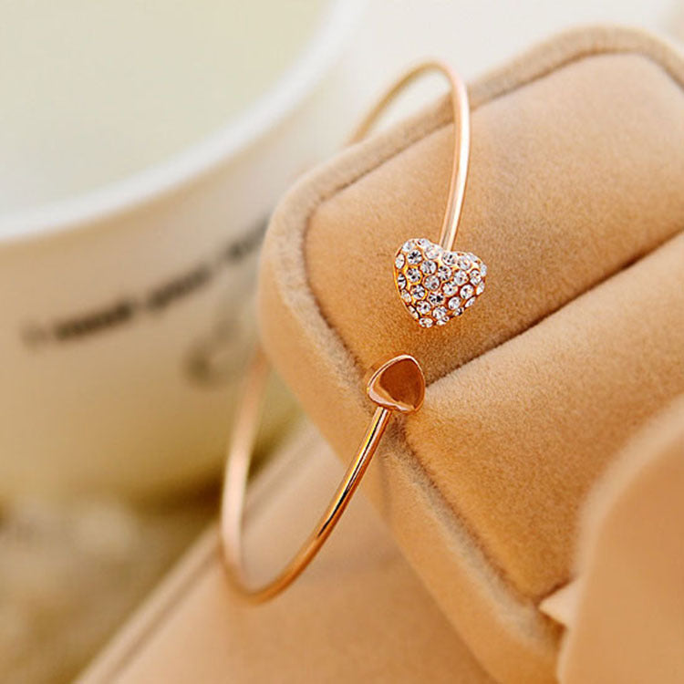 Korean Heart-Shaped Diamond Love Bracelet
