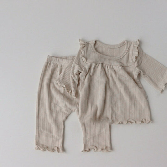 Costume en coton et doux pour bébé