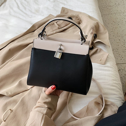 black shoulder bag