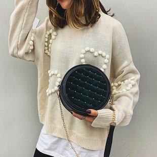 round shoulder bag