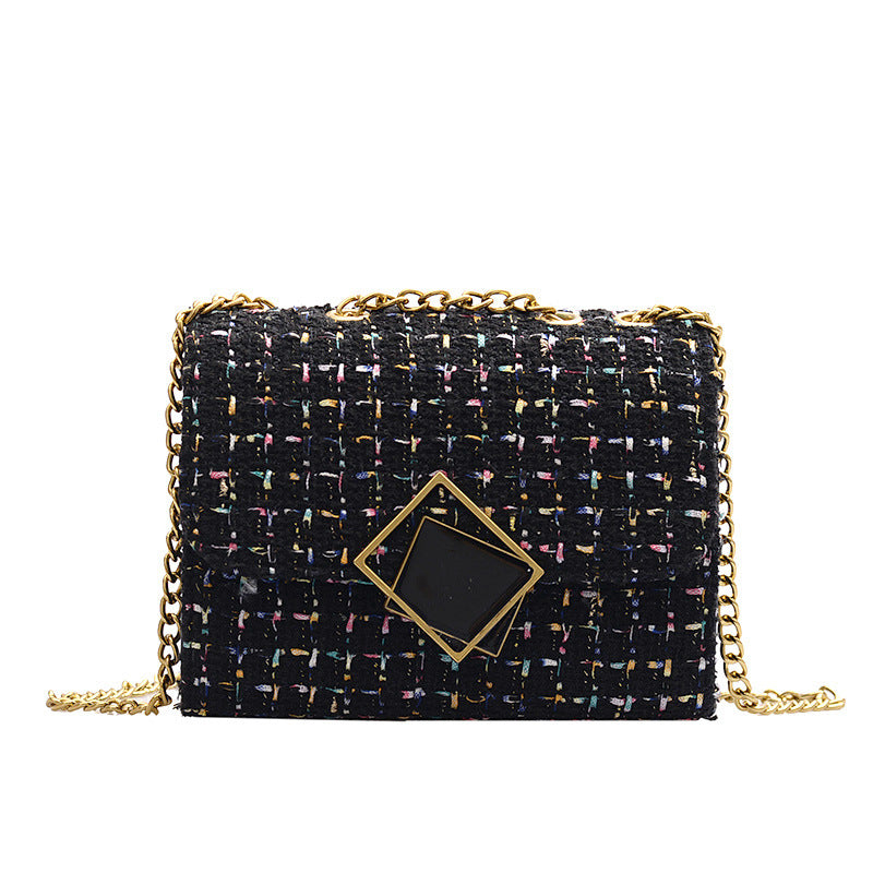 black shoulder bag