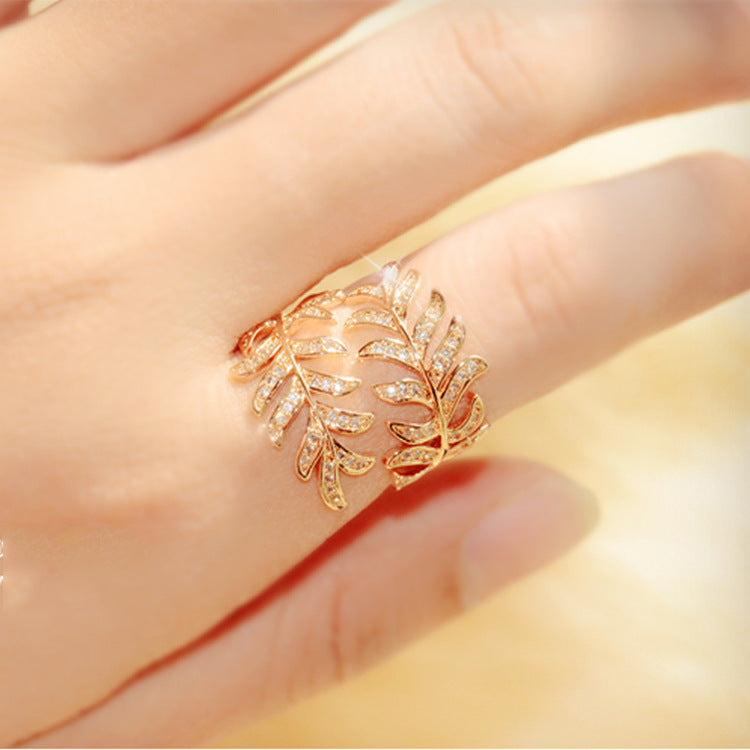 gold ring leaf