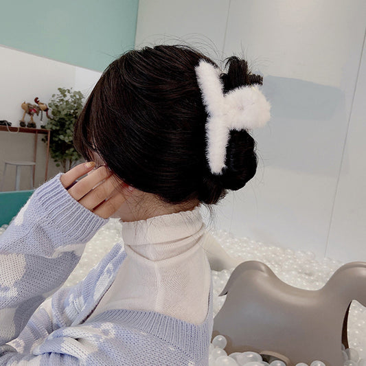 Handmade Geometric Grasping Hair Clips