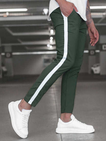 sports trousers