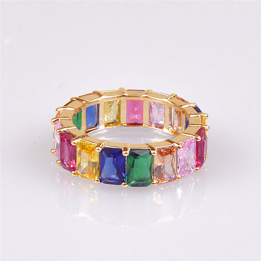 Bague carrée diamant arc-en-ciel
