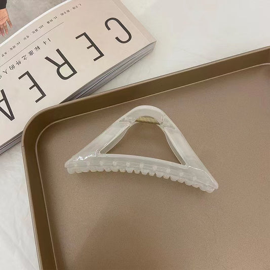 Clip acrylique de forme triangulaire