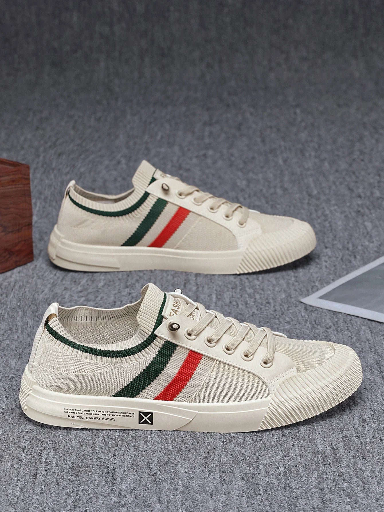 Baskets classiques en toile pour hommes 