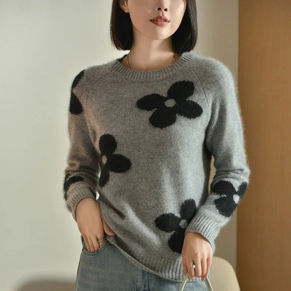 Women's Floral Embroidered Knitted Turtleneck Sweater
