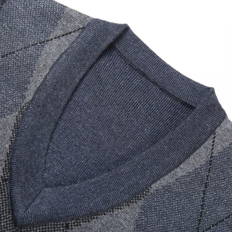 Men's Autumn/Winter V-neck Formal Sweater