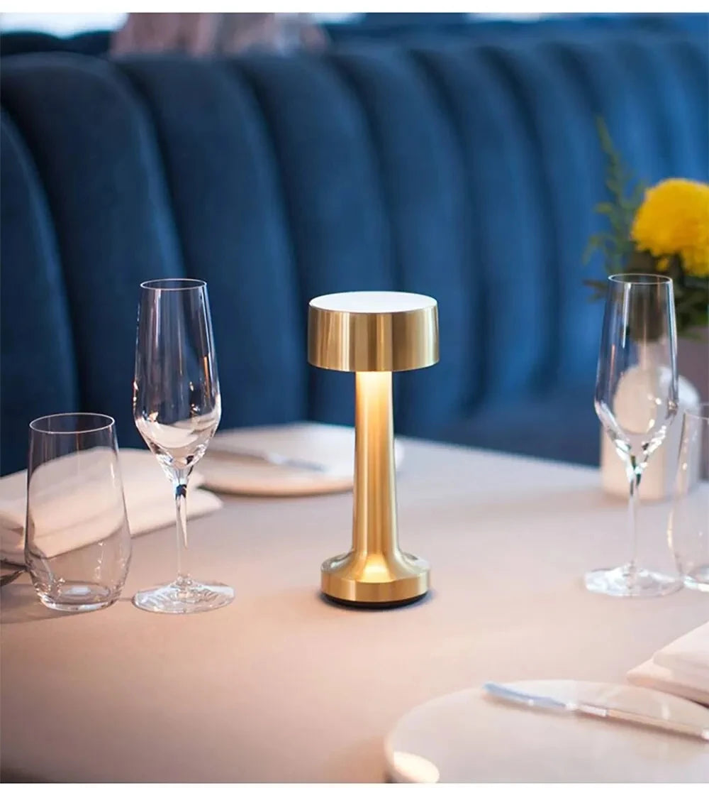 Lampe de table LED sans fil à commande tactile