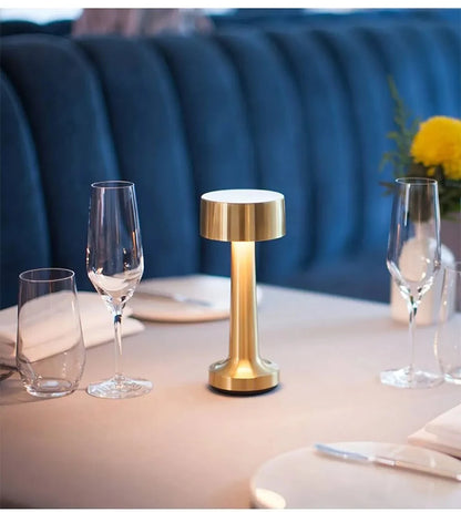 Lampe de table LED sans fil à commande tactile