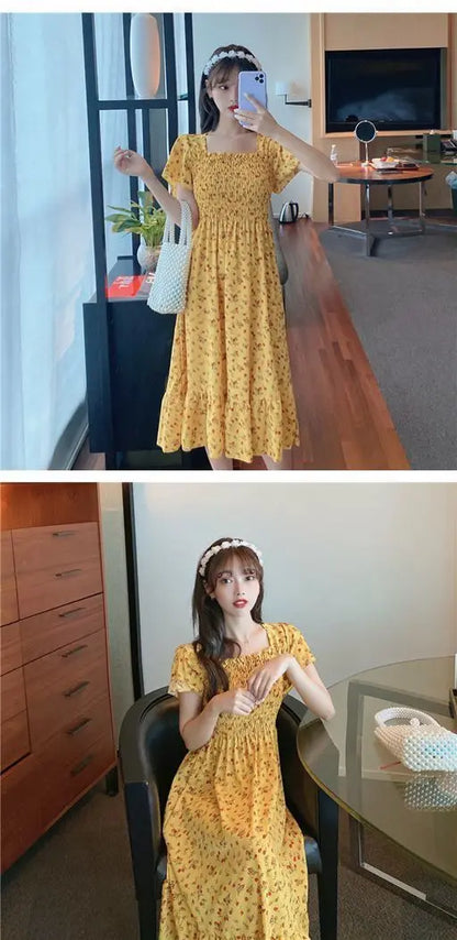 Kurzärmliges Sommerkleid mit Blumenmuster