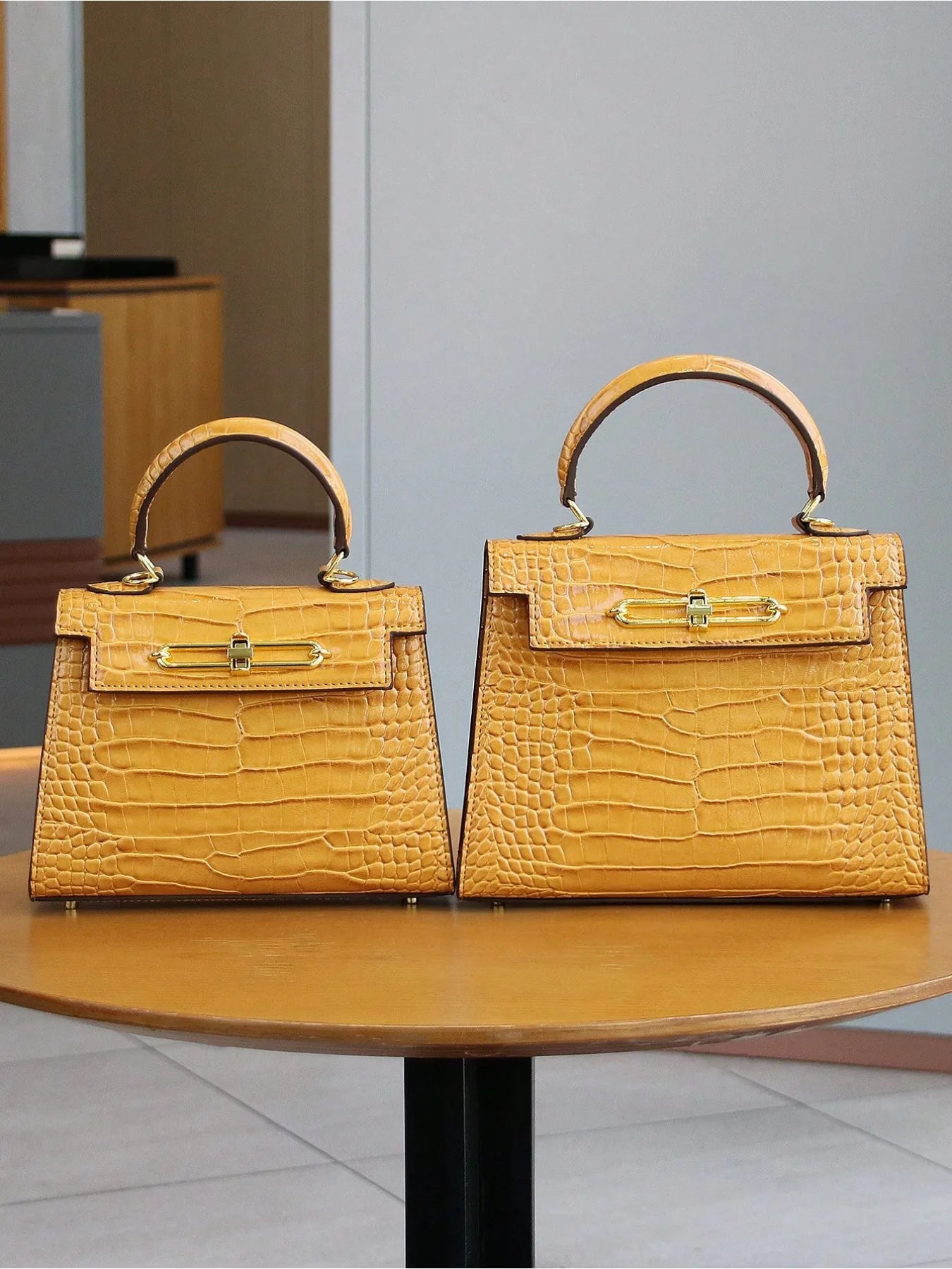 Crocodile Pattern Shoulder Zipper Retro Bag
