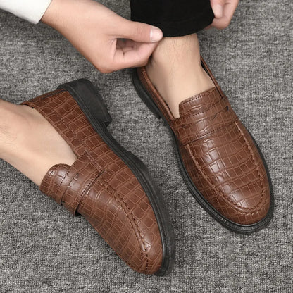 Mocassins décontractés en cuir à motif crocodile à enfiler 