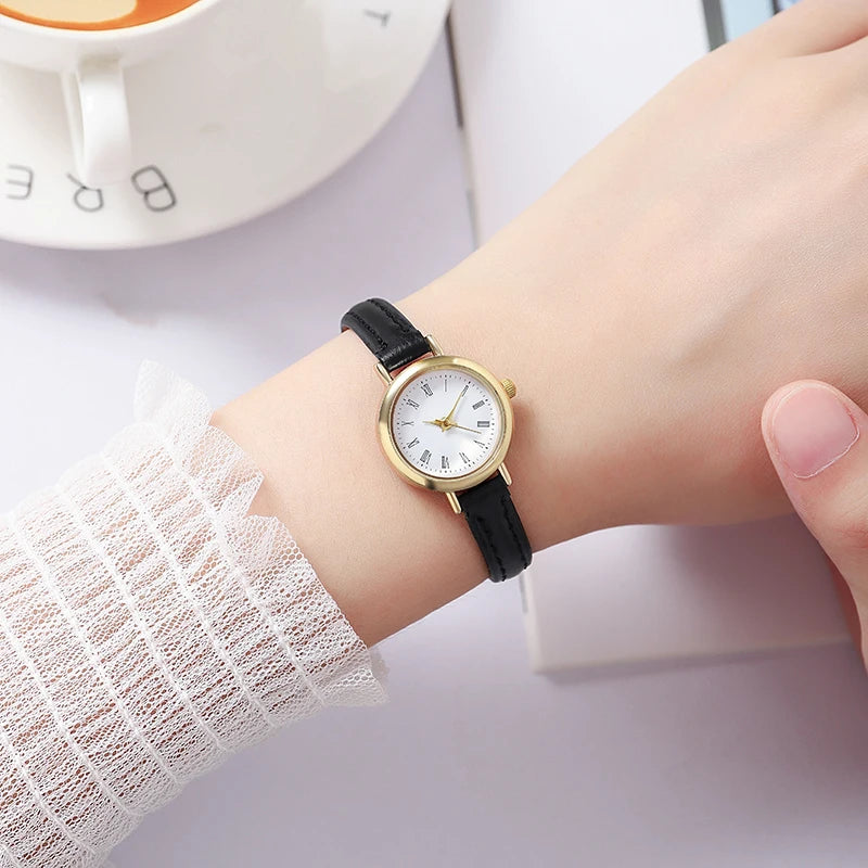 Montres-bracelets à quartz simples pour femmes avec petite ceinture ronde