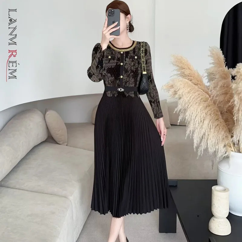 High Quality Pleated Dress with Print Design