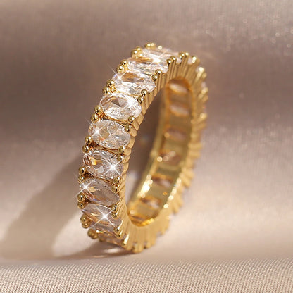 Quadratische Ringe mit Mikropavé und CZ für Damen