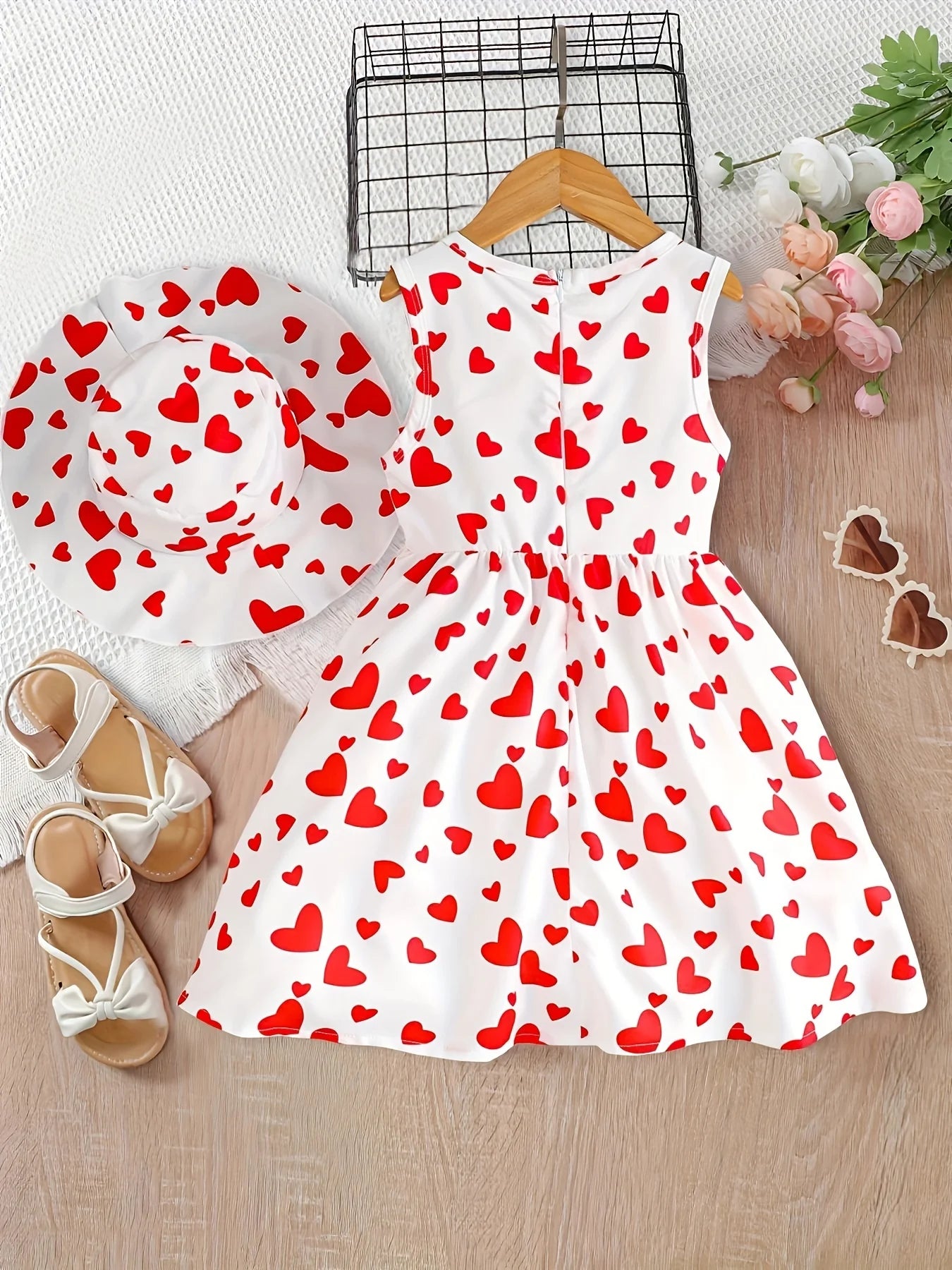 Robe sans manches à imprimé cœur d'amour pour toute-petite fille