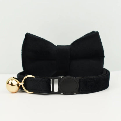 Adjustable Plaid Cat Collar with Bell Pendant