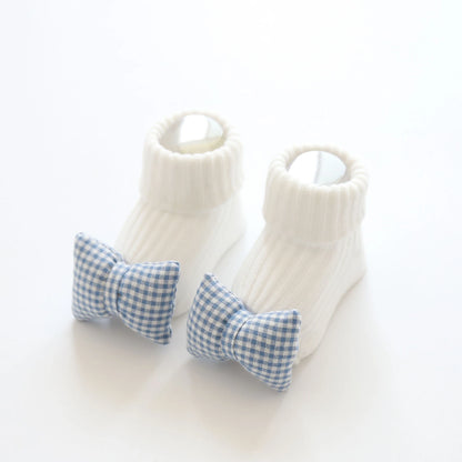 Rutschfeste Babysocken für Neugeborene im Frühling und Herbst