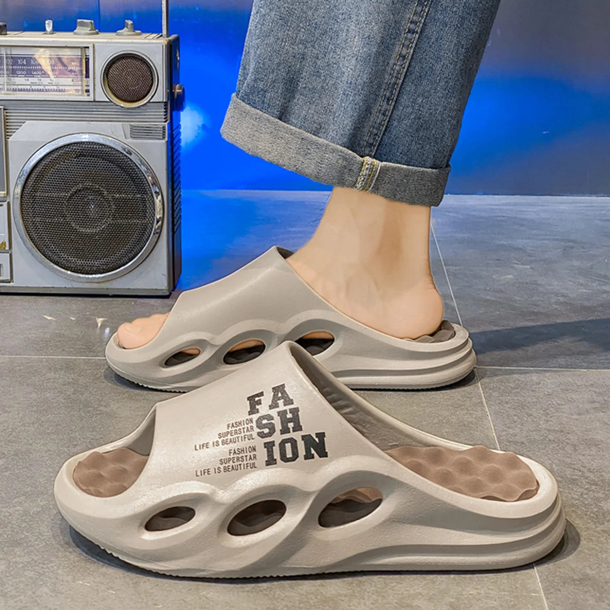 Tongs d'extérieur souples et antidérapantes pour hommes