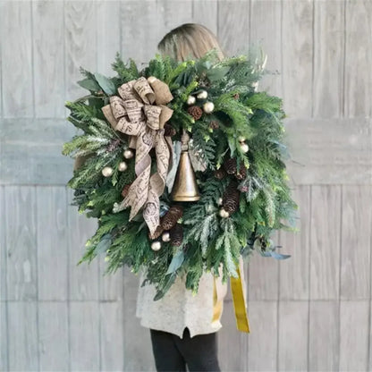 holiday wreath
