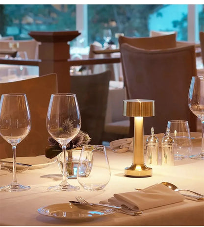 Lampe de table LED sans fil à commande tactile