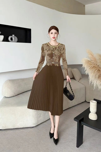 High Quality Pleated Dress with Print Design