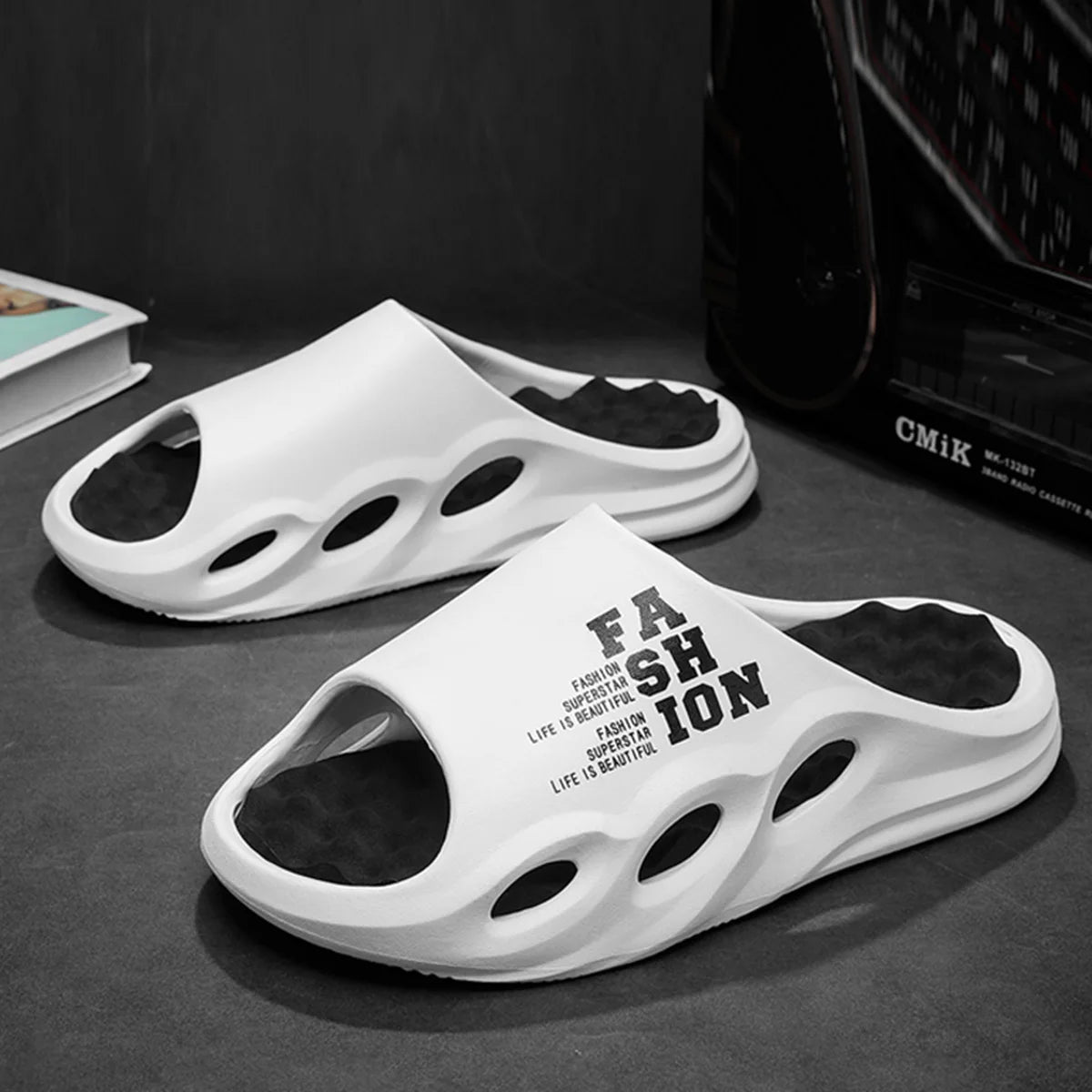 Tongs d'extérieur souples et antidérapantes pour hommes