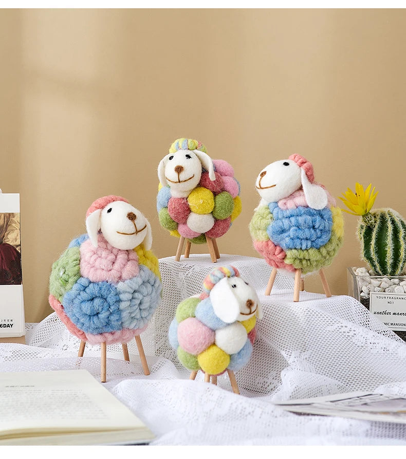 Joli ornement de mouton en feutre, décoration de maison