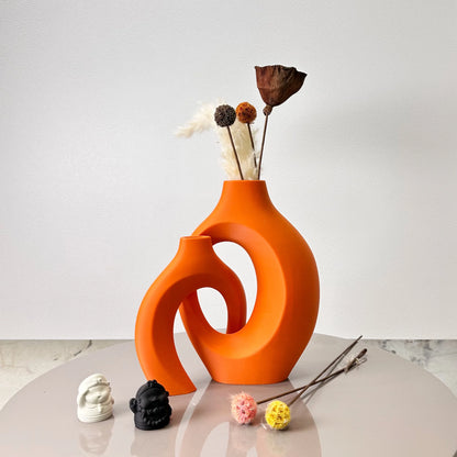 Ensemble de vases en céramique blanche pour la décoration intérieure