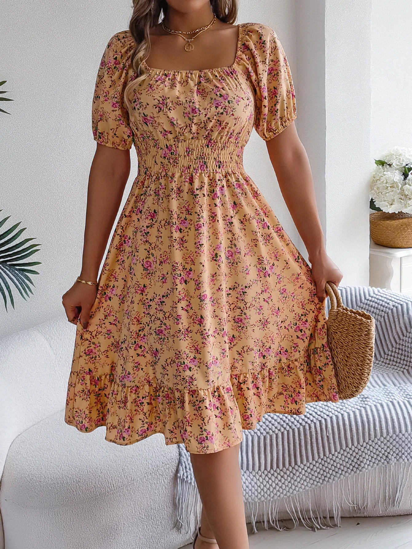 Women's Short Sleeve Floral Print Square Neck Ruffled Edge Dresses