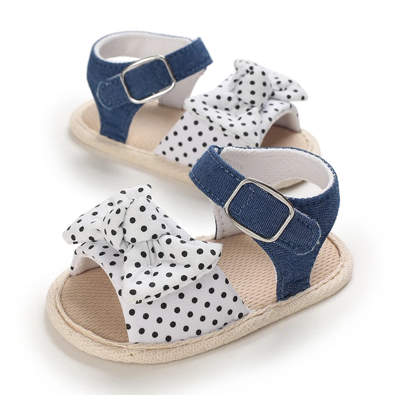 Baby-Mädchen-Sandalen mit weicher Sohle und Blumenmuster